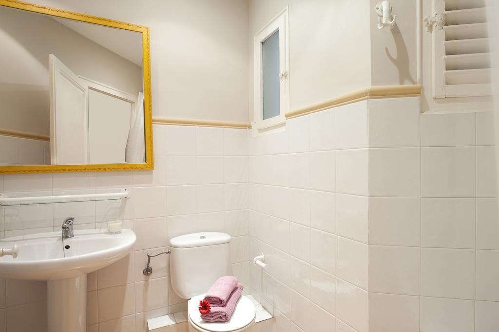 Modernist Apartment Βαρκελώνη Δωμάτιο φωτογραφία